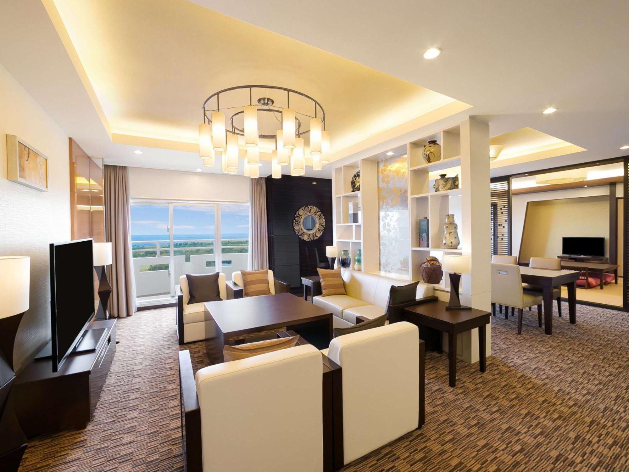 Grand Mercure Okinawa Cape Zanpa Resort Yomitan Dış mekan fotoğraf